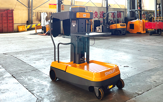 Latest news OPSM order pickers exported to Slovakia Container loaded for shipment